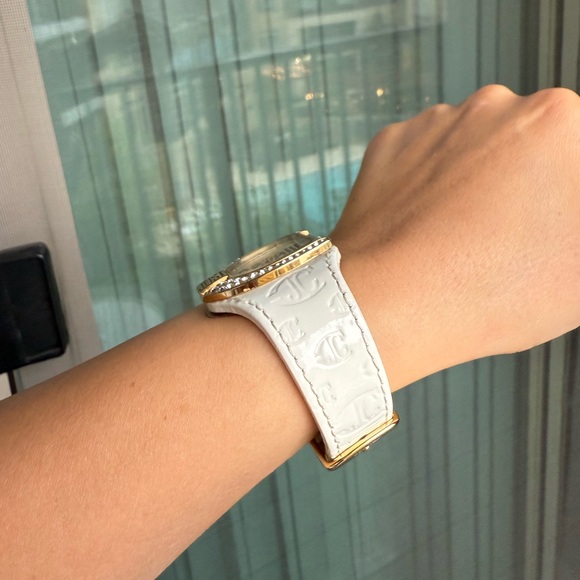 Just Cavalli Gold Plated Stainless Steel JC Logo Women’s Wristwatch 35mm White - Picture 9 of 12